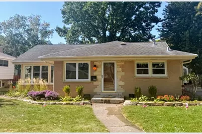 116 N Waterman Avenue, Arlington Heights, IL 60004 - Photo 1
