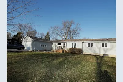 202 N Hill Road, McHenry, IL 60051 - Photo 1