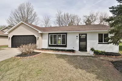 464 Winterwood Drive, Roselle, IL 60172 - Photo 1