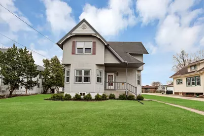 621 Willow Street, Belvidere, IL 61008 - Photo 1