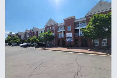 1905 N Lincoln Avenue #215, Urbana, IL 61801 - Photo 1