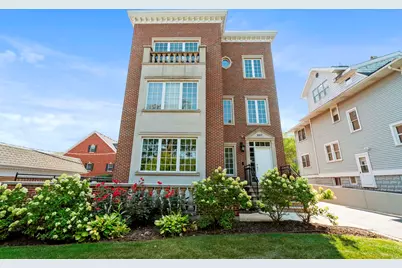 107 S Grant Street #101, Hinsdale, IL 60521 - Photo 1