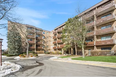 720 Wellington Avenue #516, Elk Grove Village, IL 60007 - Photo 1