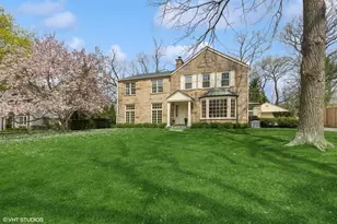 360 Linden Ave, Lake Forest, IL 60045 - Photo 1