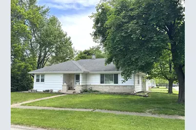 142 N Oak Street, Herscher, IL 60941 - Photo 1