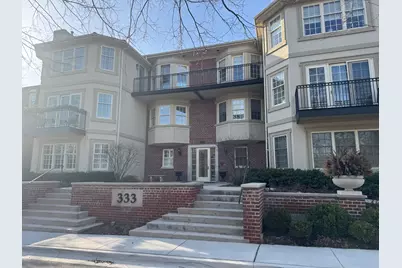 333 E Westminster Road #1D, Lake Forest, IL 60045 - Photo 1