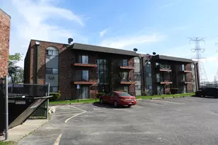 13715 S Stewart Ave, Riverdale, IL 60827 - Photo 1