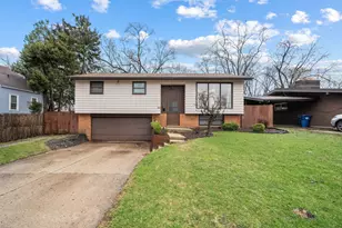 656 W 14th Pl, Chicago Heights, IL 60411 - Photo 1