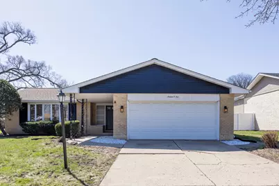 1605 E Cedar Lane, Mount Prospect, IL 60056 - Photo 1