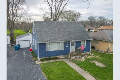 937 Country Club Drive, Kankakee, IL 60901 - Photo 1