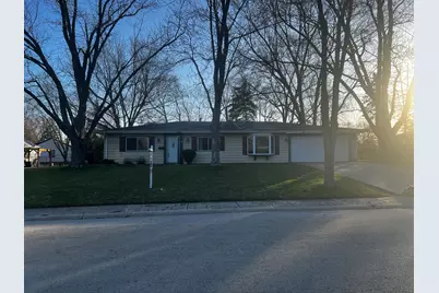 4 Circle Court, Montgomery, IL 60538 - Photo 1