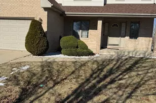 4218 W 185th Pl, Country Club Hills, IL 60478 - Photo 1