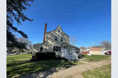 994 S 7th Avenue, Kankakee, IL 60901 - Photo 1