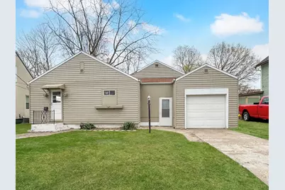 305 S Chestnut Street, Princeton, IL 61356 - Photo 1