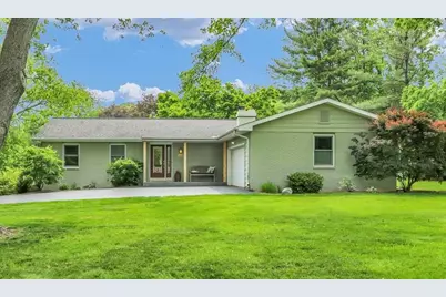 1104 Parkview Drive, Mahomet, IL 61853 - Photo 1