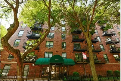 3900 N Pine Grove Avenue #801, Chicago, IL 60613 - Photo 1