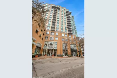 1640 Maple Avenue #807, Evanston, IL 60201 - Photo 1