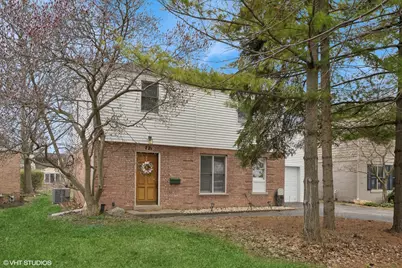 721 E Davis Street, Arlington Heights, IL 60005 - Photo 1