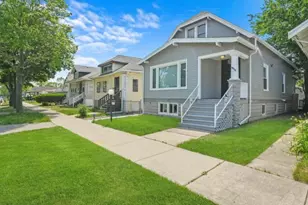 9912 S Yale Ave, Chicago, IL 60628 - Photo 1