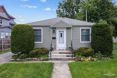805 Illinois Avenue, Elgin, IL 60120 - Photo 1