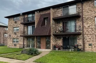 394 Cornell Ave, Calumet City, IL 60409 - Photo 1