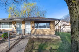 11534 S Peoria St, Chicago, IL 60643 - Photo 1