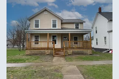 212 E Ash Street, Watseka, IL 60970 - Photo 1