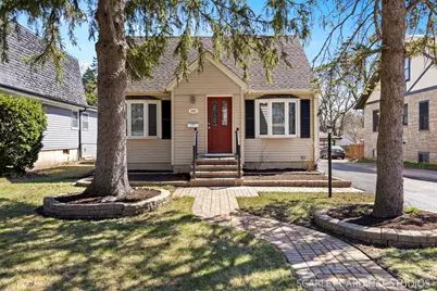 633 S Princeton Avenue, Villa Park, IL 60181 - Photo 1