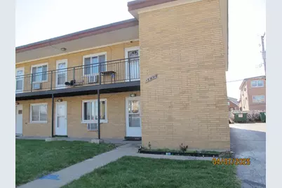5430 S Massasoit Avenue #4, Chicago, IL 60638 - Photo 1