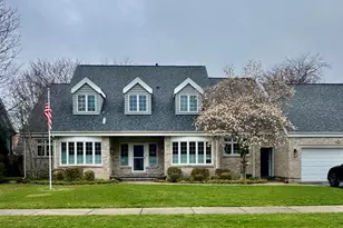 268 Eaton St, Northfield, IL 60093 - Photo 1