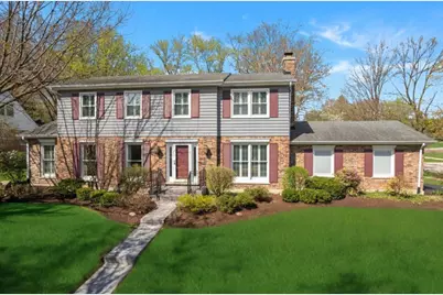 190 Lowell Avenue, Glen Ellyn, IL 60137 - Photo 1