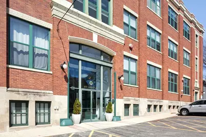 601 Linden Place #305, Evanston, IL 60202 - Photo 1