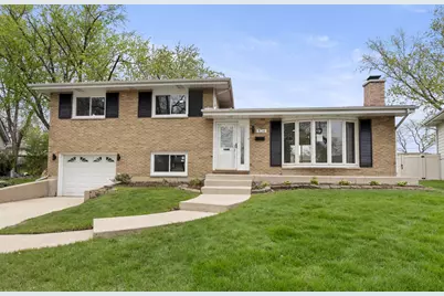 826 School Court, Lombard, IL 60148 - Photo 1