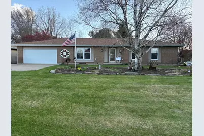 5212 S Millpond Road, Rochelle, IL 61068 - Photo 1