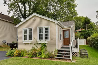 908 Madison Avenue, Wauconda, IL 60084 - Photo 1