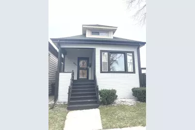 4421 N Kilbourn Avenue, Chicago, IL 60630 - Photo 1
