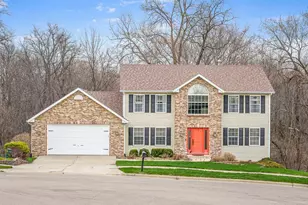 2072 Charnwood Ct, Machesney Park, IL 61115 - Photo 1