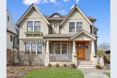 12 Woodstock Avenue, Clarendon Hills, IL 60514 - Photo 1