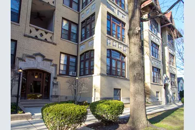 724 Erie Street #2, Oak Park, IL 60302 - Photo 1