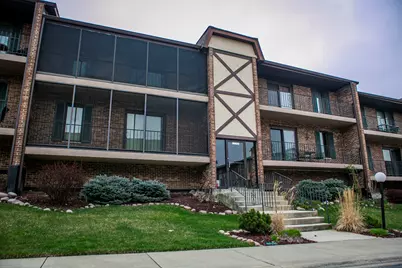 11307 Moraine Drive #E, Palos Hills, IL 60465 - Photo 1