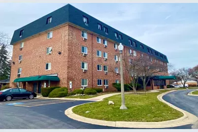 5011 Valley Lane #305, Streamwood, IL 60107 - Photo 1