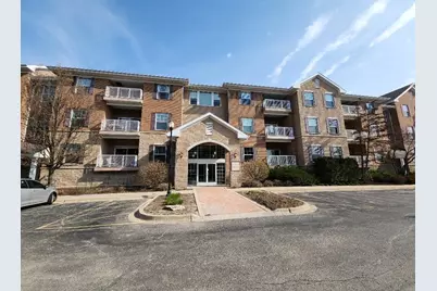 2676 Stone Circle #203, Geneva, IL 60134 - Photo 1