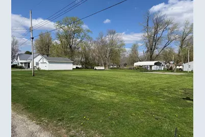 200 W Main Street, Trilla, IL 62469 - Photo 1