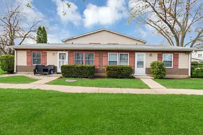 21 Wildwood Lane #G, Bolingbrook, IL 60440 - Photo 1