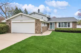 403 E Amherst St, Palatine, IL 60074 - Photo 1