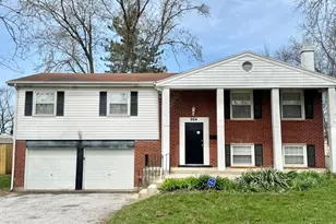 904 Bowling Green Dr, Homewood, IL 60430 - Photo 1