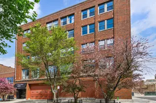 3323 N Paulina St, Chicago, IL 60657 - Photo 1