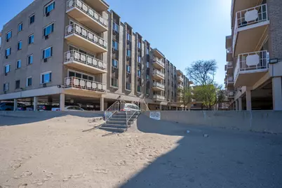 2772 E 75th Street #2FN, Chicago, IL 60649 - Photo 1