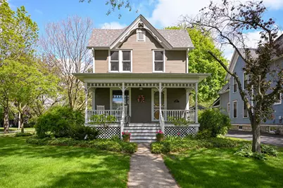 617 N West Street, Wheaton, IL 60187 - Photo 1