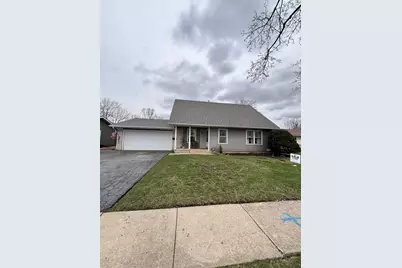 86 Kenilworth Avenue, Elk Grove Village, IL 60007 - Photo 1